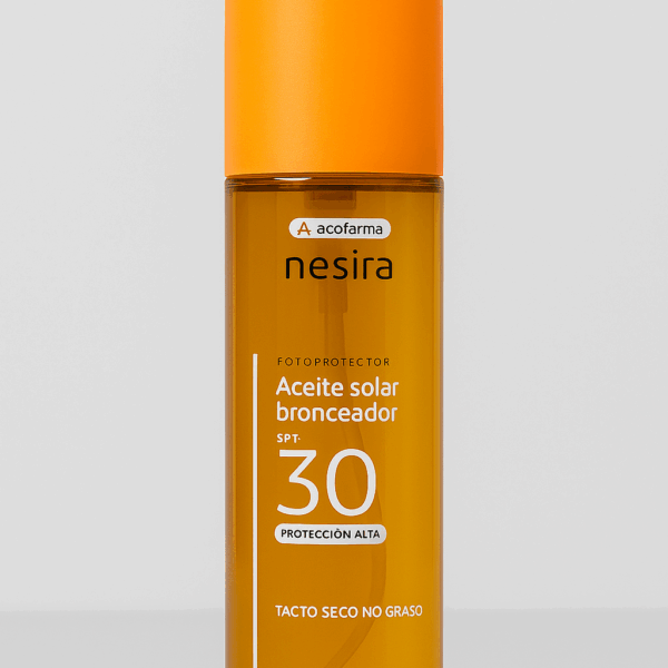 Nesira Aceite Solar Bronceador SPF 30 | Broncea y Protege sin Engrasar